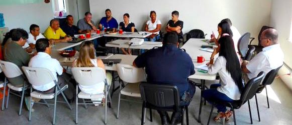 Reunion-Comite-de-Salud-de-Caturgua-para-prevenir-virus-Zika-marzo2016